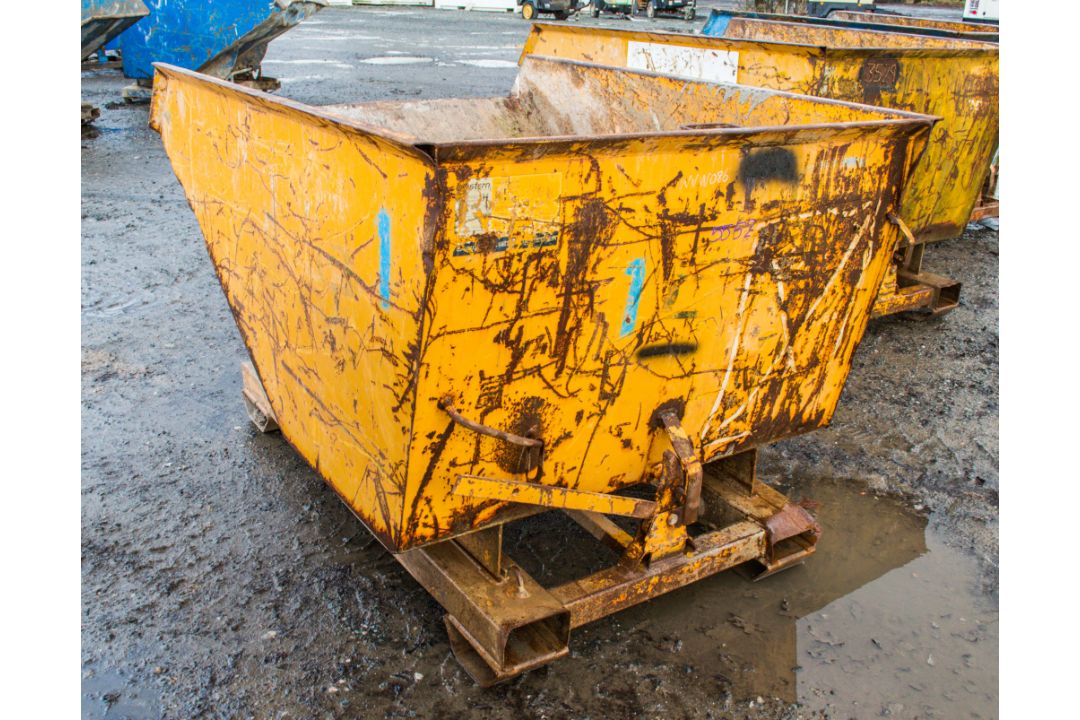 Steel fork lift tipping skip 5552 - Image 2 of 2