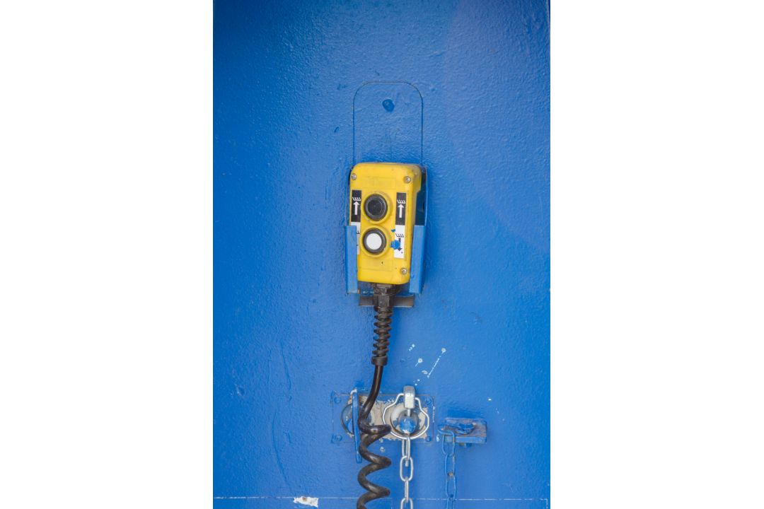 Boss Cabins 12ft x 6 ft  fast tow mobile steel anti vandal welfare unit - Image 6 of 13