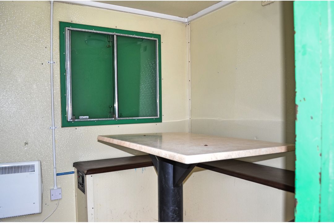 Groundhog 12ft x 6 ft  fast tow mobile steel anti vandal welfare unit Comprising of: canteen area, - Image 7 of 9