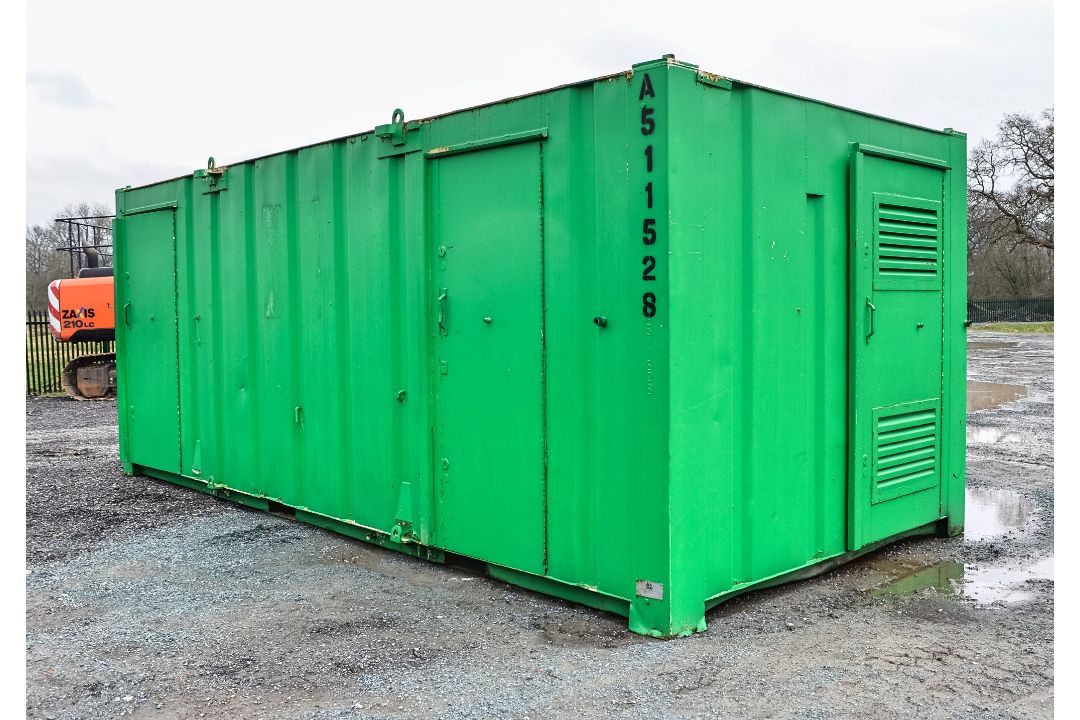 21 ft x 9 ft steel anti vandal welfare unit Comprising of: canteen area, toilet & generator room c/w - Image 4 of 10