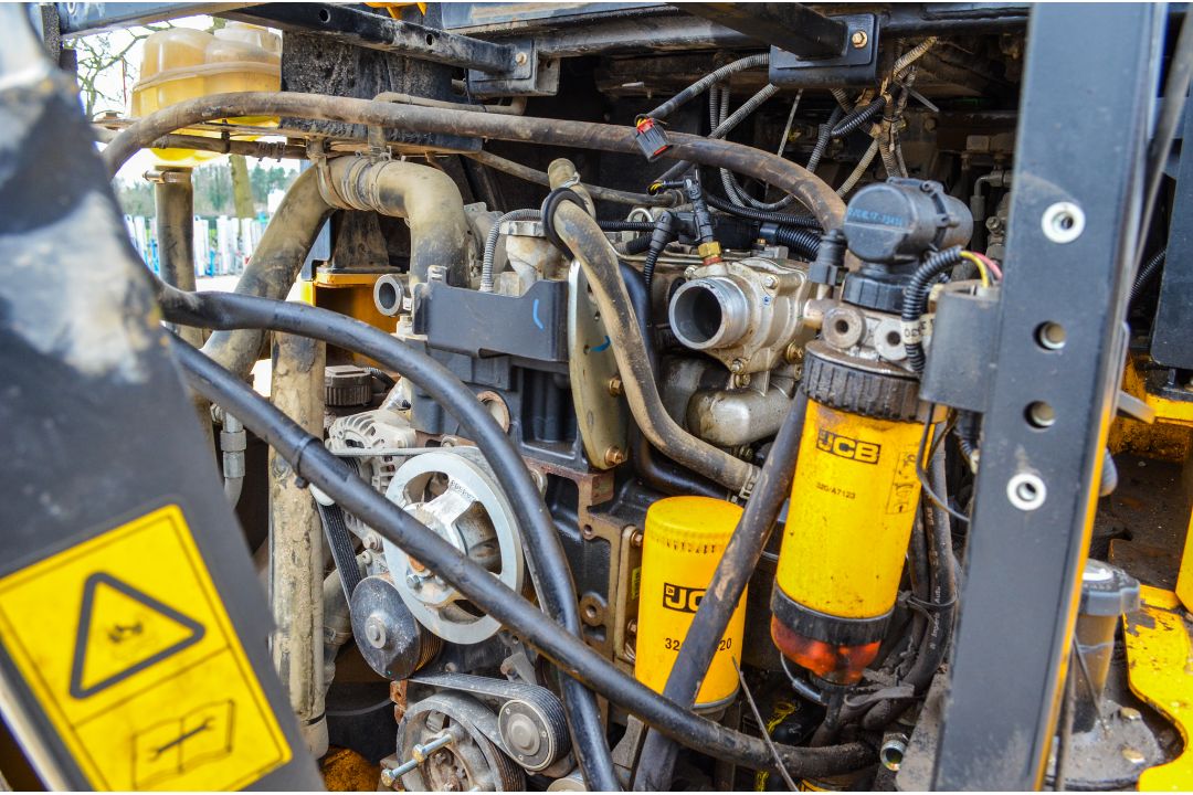 JCB 9FT 9 tonne straight skip dumper  Year: 2018 S/N: 2780323 ** note to bidders, this machine has - Image 15 of 19