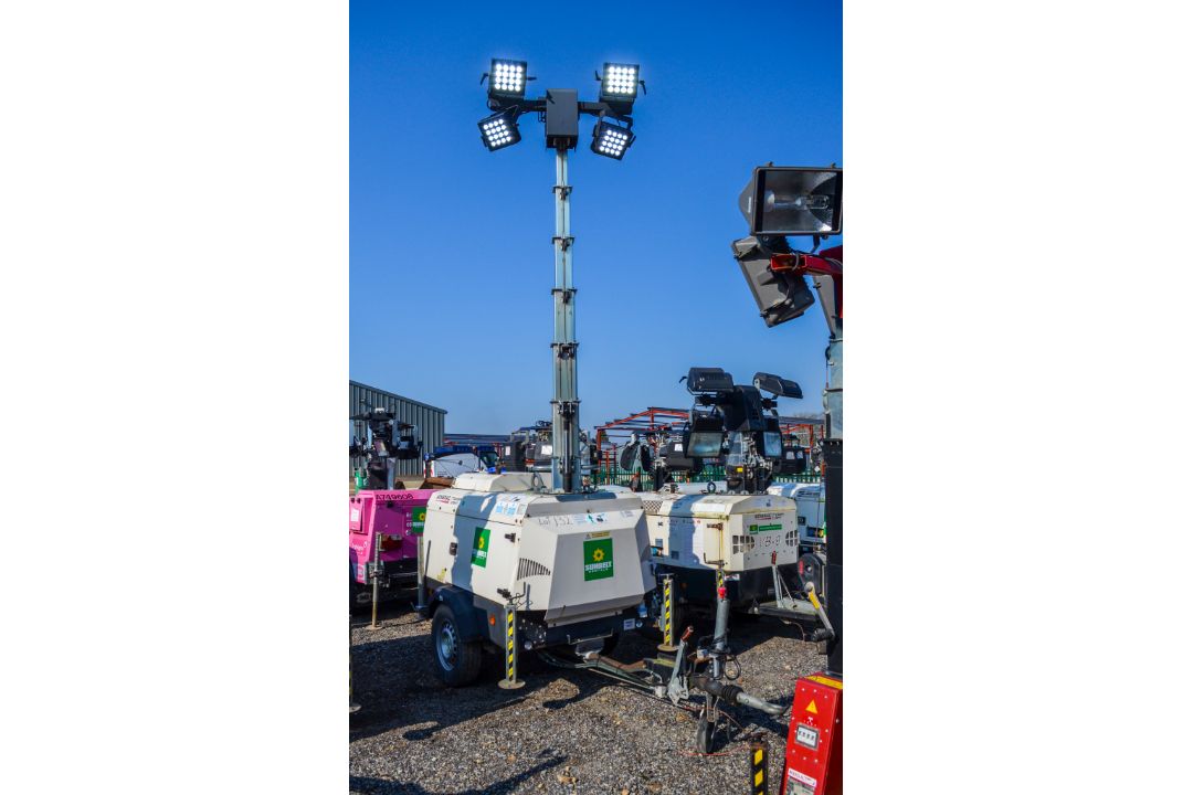 Generac VT-Hybrid fast tow diesel hybrid tower light Year: 2016 S/N: 1604408 Recorded hours: - Image 4 of 8