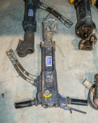 Terex hydraulic anti-vibe breaker CW93119