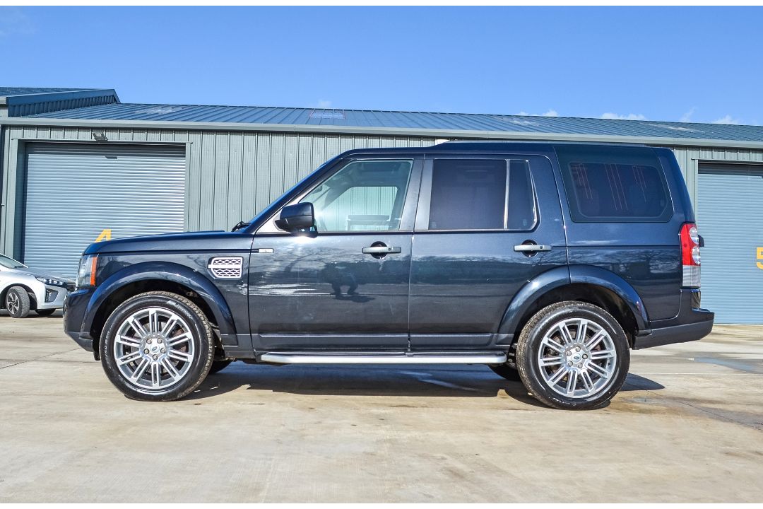 Land Rover Discovery 4 3.0 SDV6 HSE 7 seat 5 door estate car - Image 7 of 33
