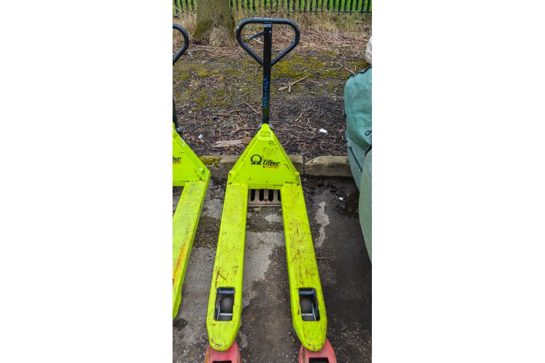 Pramac hand pallet truck 1707-1049