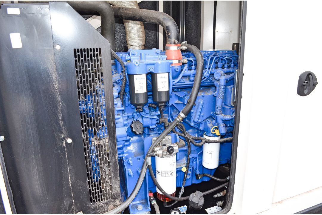 FG Wilson Pro 150-2 150 kva diesel driven generator Year: 2019 S/N: FGWGS980VPJ900247 Recorded - Image 6 of 11