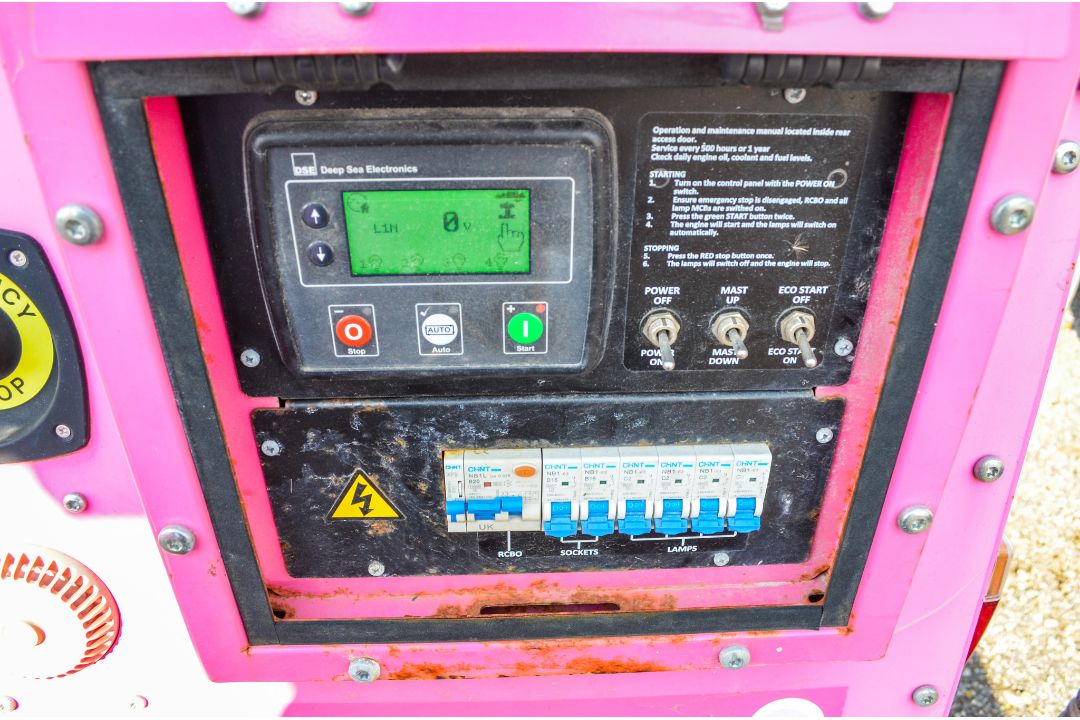 SMC TL-90 fast tow diesel driven tower light Year: 2016 S/N: 1613277 Recorded hours: 2631 A749608 - Image 4 of 7