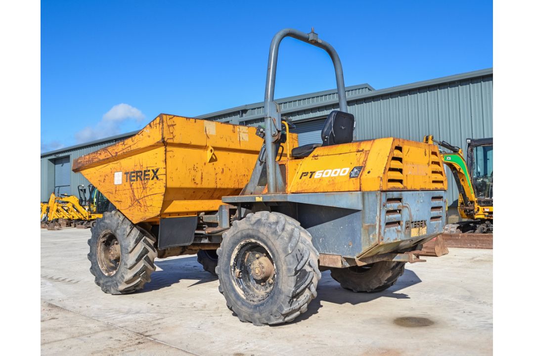 Terex 6 tonne straight skip dumper  Year: 2007  S/N: E703FW200 Recorded Hours: 3525 - Image 3 of 20