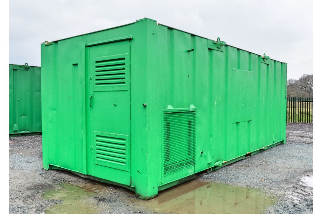 21 ft x 9 ft steel anti vandal welfare unit Comprising of: canteen area, toilet & generator room c/w - Image 3 of 10