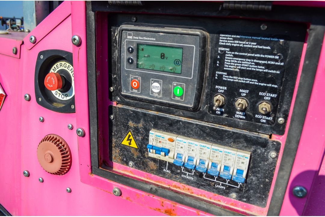 SMC TL-90 fast tow diesel driven tower light Year: 2016 S/N: 1613272 Recorded hours: 2403 A749603 - Image 7 of 7