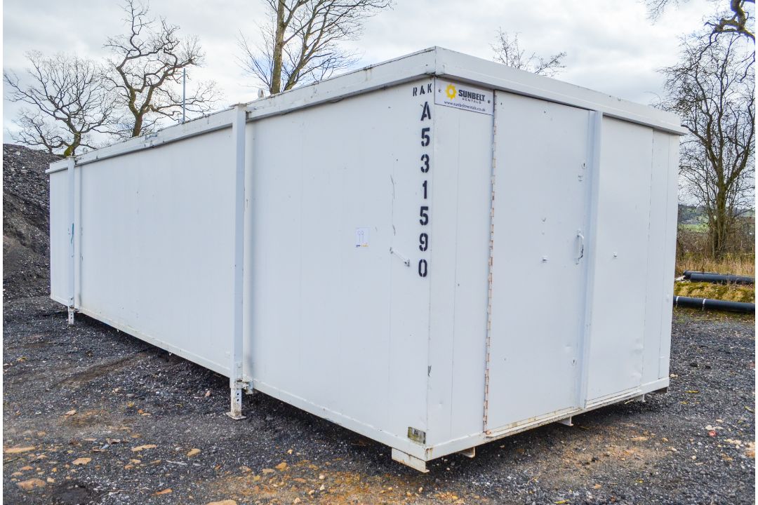 32ft x 10ft jack leg anti-vandal steel store c/w keys A531590 - Image 1 of 6