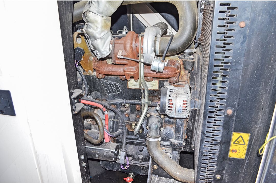 JCB G60 RS 60 kva diesel driven generator Year: 2017 S/N: 2482062 Recorded Hours: 20699 - Image 8 of 11