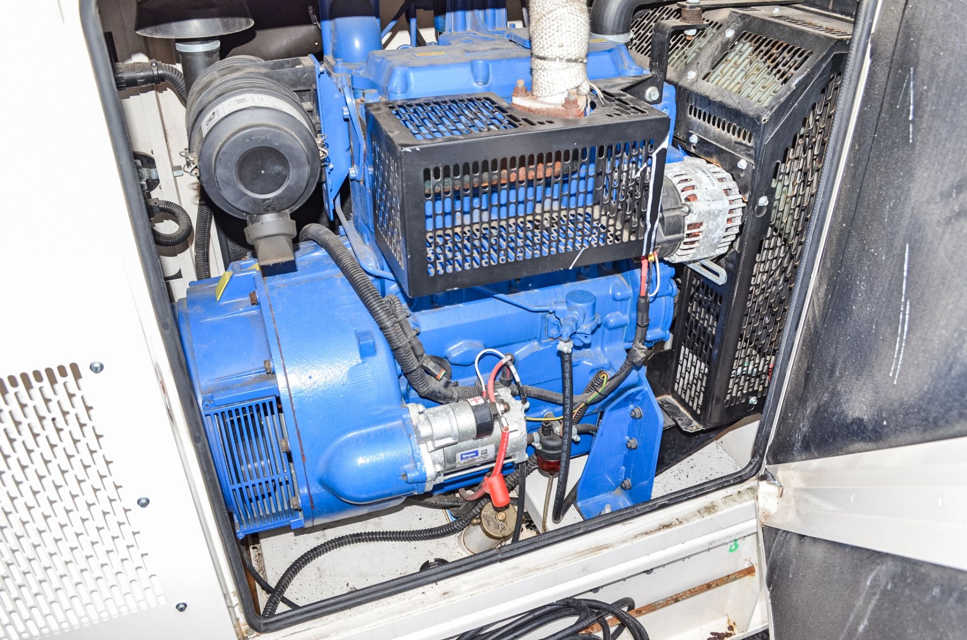 FG Wilson P33-6 33 kva diesel driven generator Year: 2018 S/N: FGWPEP52CSJB00486 Recorded Hours: - Image 5 of 9