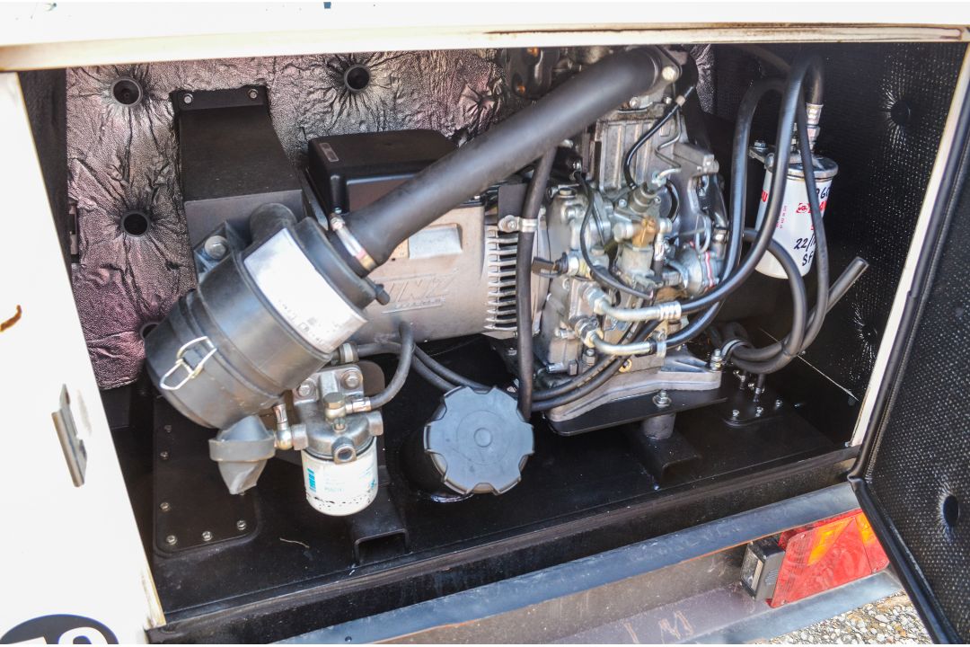Generac VT-Hybrid fast tow diesel hybrid tower light Year: 2016 S/N: 1604408 Recorded hours: - Image 7 of 8