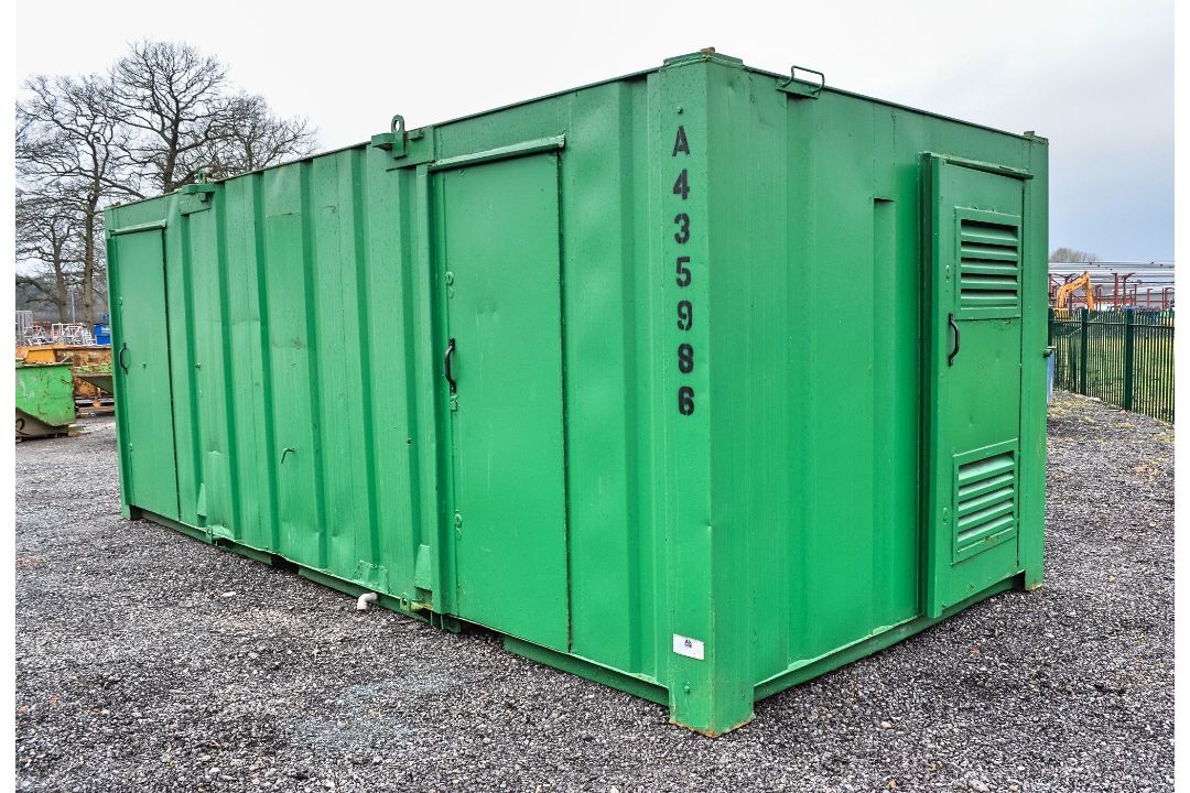 21 ft x 9 ft steel anti vandal welfare unit Comprising of: canteen area, toilet & generator room c/w - Image 4 of 11