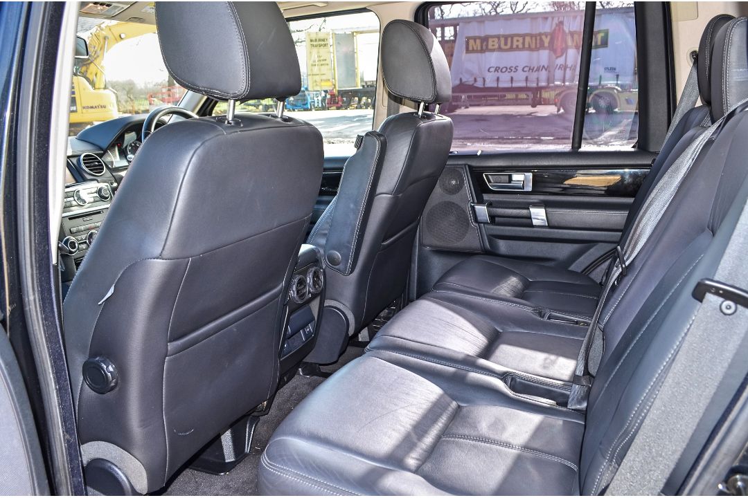 Land Rover Discovery 4 3.0 SDV6 HSE 7 seat 5 door estate car - Image 21 of 33