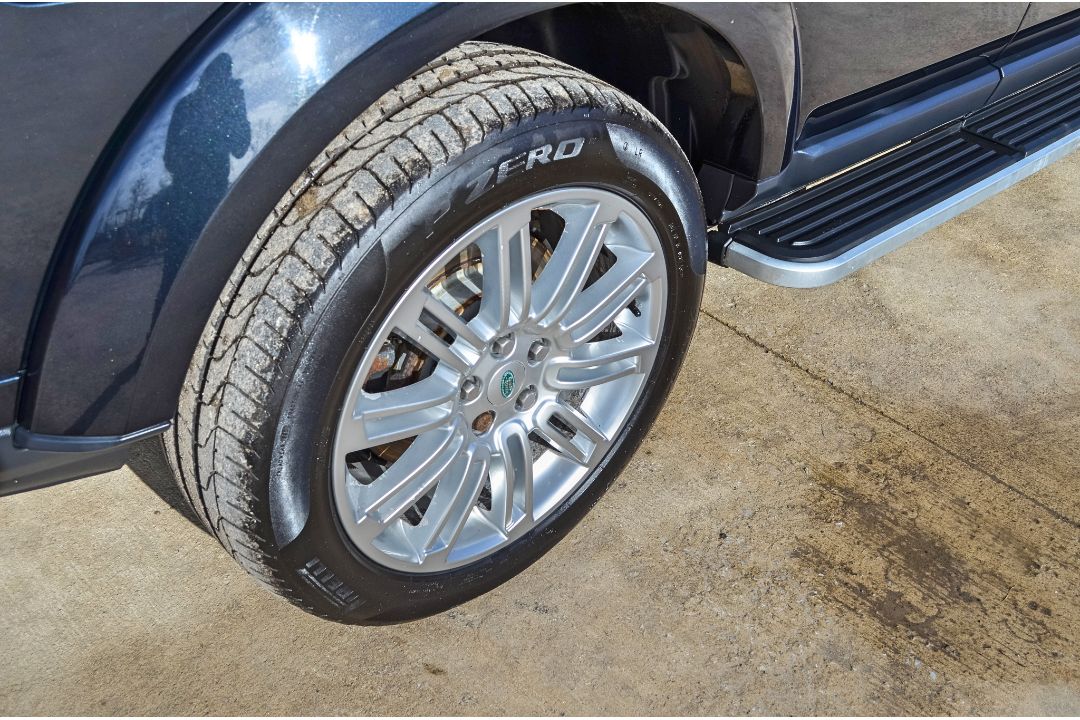 Land Rover Discovery 4 3.0 SDV6 HSE 7 seat 5 door estate car - Image 15 of 33