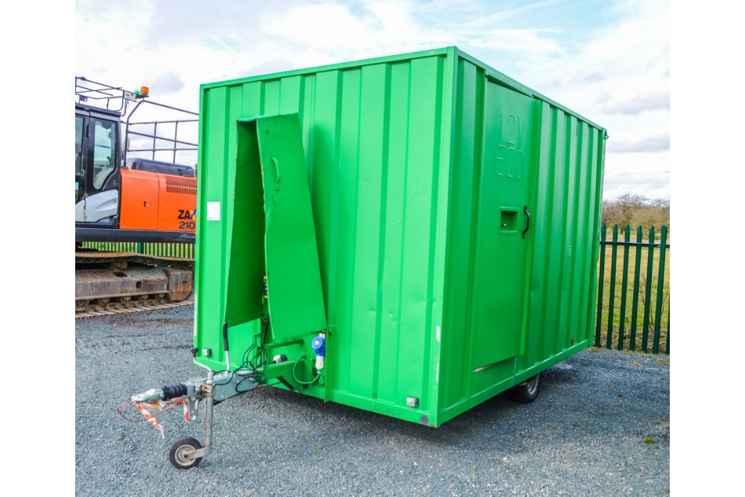 Groundhog 12ft x 6 ft fast tow mobile steel anti vandal welfare unit Comprising of: canteen area, - Image 1 of 12