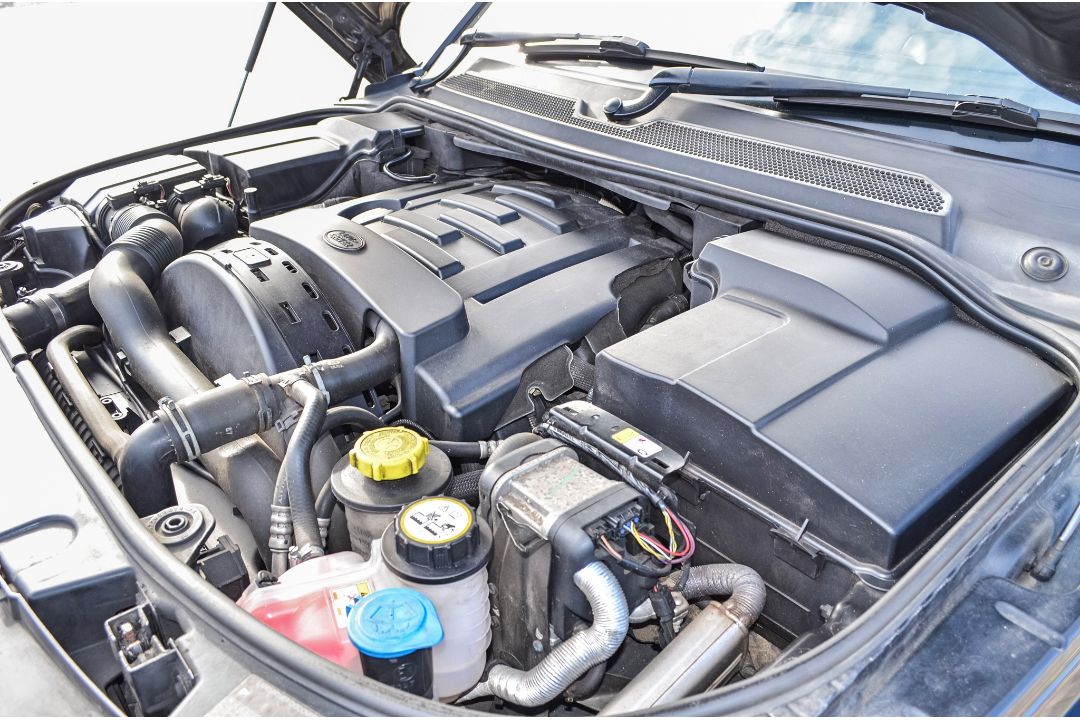 Land Rover Discovery 4 3.0 SDV6 HSE 7 seat 5 door estate car - Image 33 of 33
