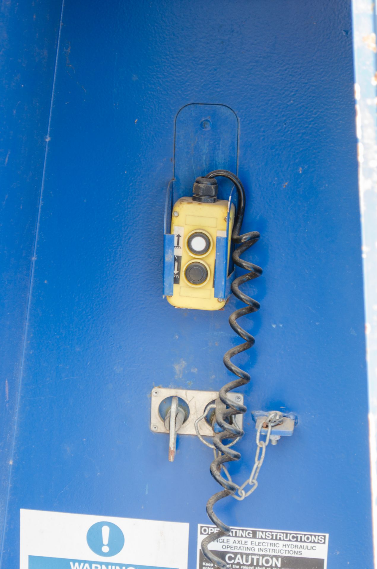 Boss Cabins 12ft x 6 ft  fast tow mobile steel anti vandal welfare unit - Image 6 of 13