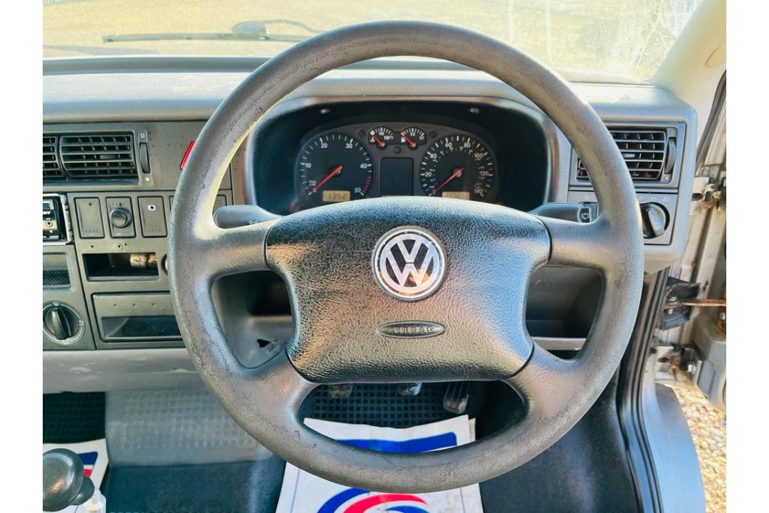Volkswagen Transporter 2.5 TDI LWB Crew Van 2000 'W Reg' Panel Van - A/C - No Vat - Image 28 of 29