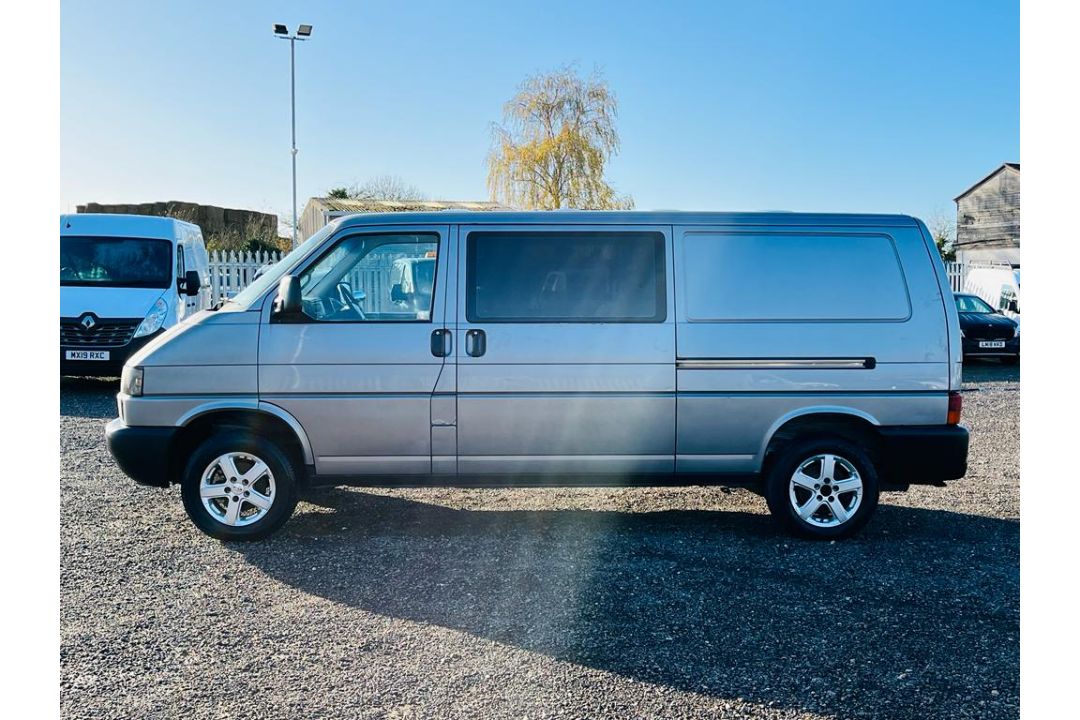 Volkswagen Transporter 2.5 TDI LWB Crew Van 2000 'W Reg' Panel Van - A/C - No Vat - Image 11 of 29
