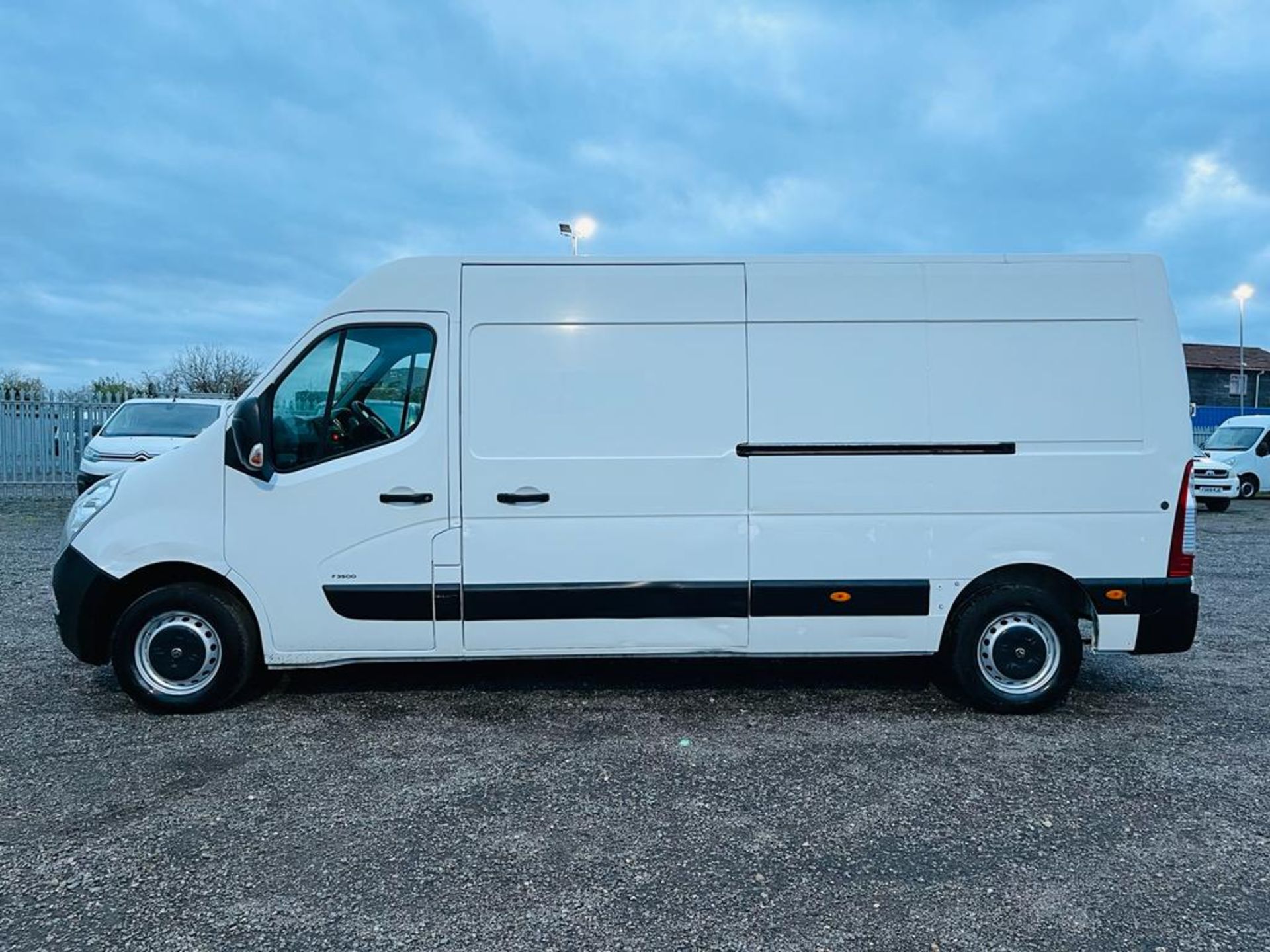 Vauxhall Movano 2.3 CDTI 125 F3500 L3 H2 2015 '15 Reg' - Panel Van - Image 4 of 26