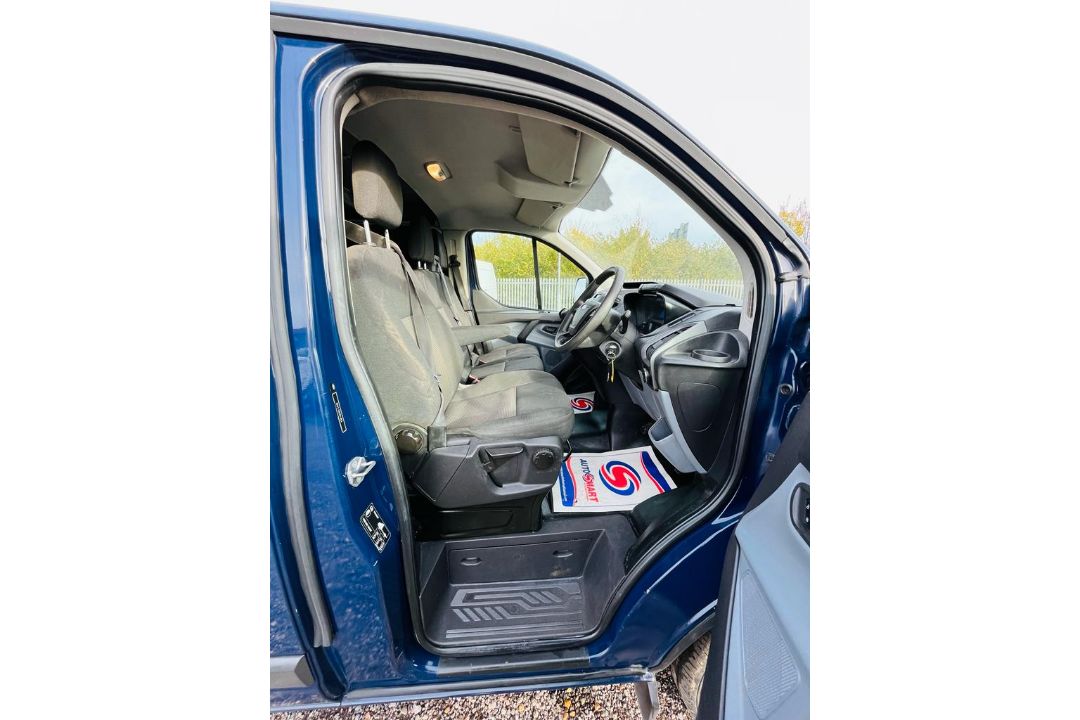 ** ON SALE ** Ford transit Custom 2.2 TDCI Eco Tech 100 270 2015 '65 Reg' - Panel Van - Image 15 of 22