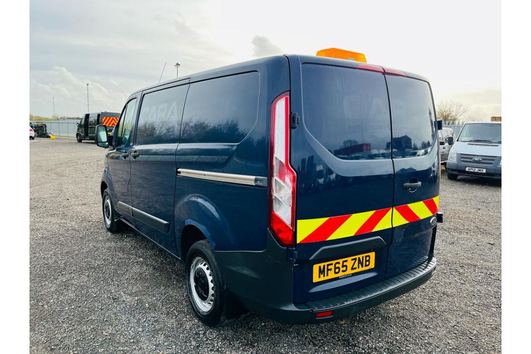 ** ON SALE ** Ford transit Custom 2.2 TDCI Eco Tech 100 270 2015 '65 Reg' - Panel Van - Image 7 of 22