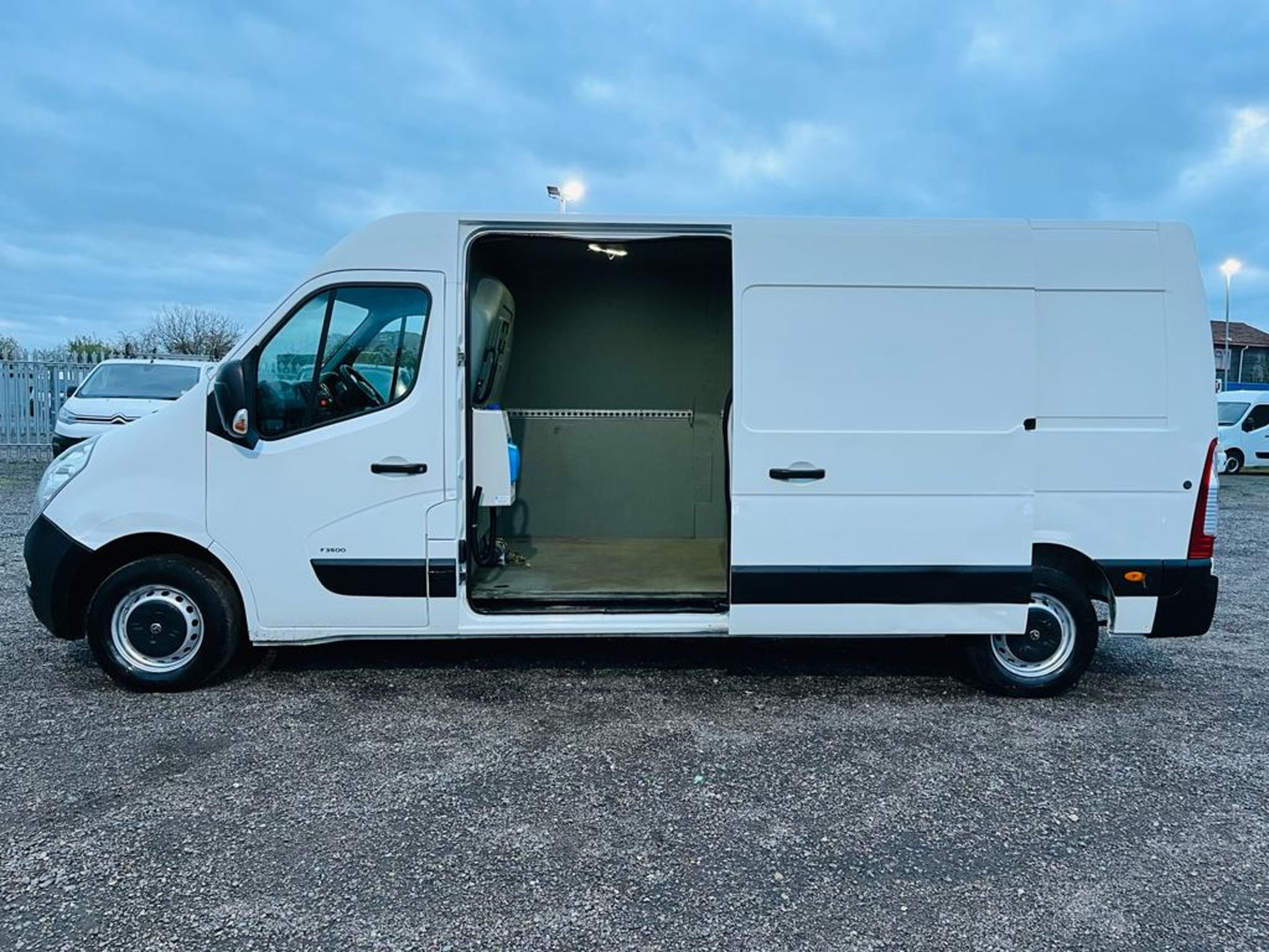 Vauxhall Movano 2.3 CDTI 125 F3500 L3 H2 2015 '15 Reg' - Panel Van - Image 6 of 26