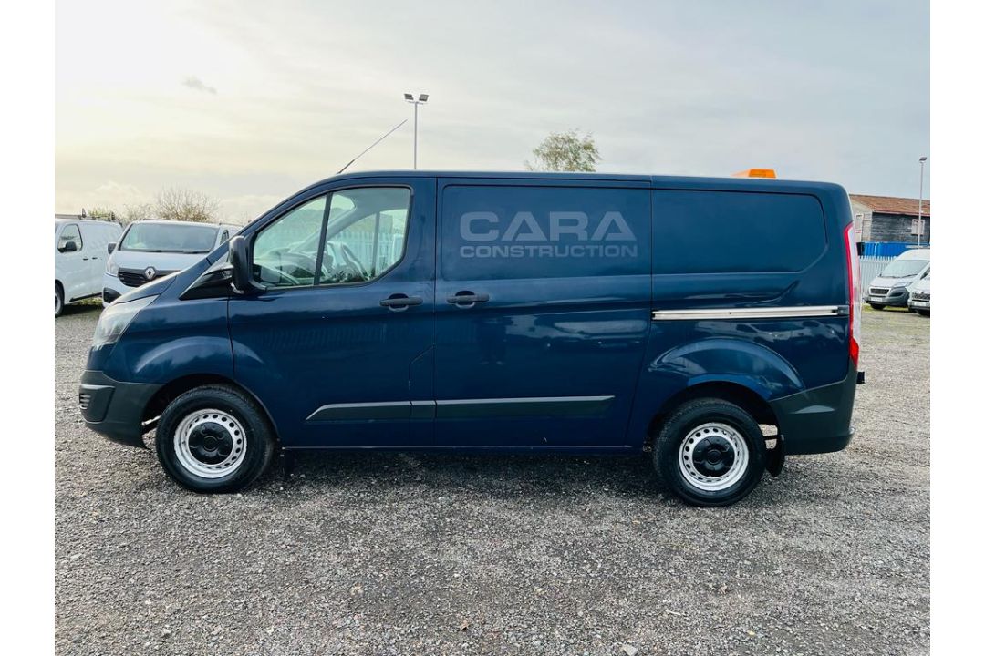 ** ON SALE ** Ford transit Custom 2.2 TDCI Eco Tech 100 270 2015 '65 Reg' - Panel Van - Image 10 of 22