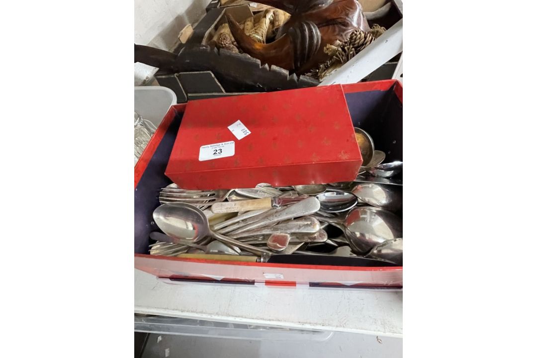 Platedware: Large selection of silver plate flatware in box.