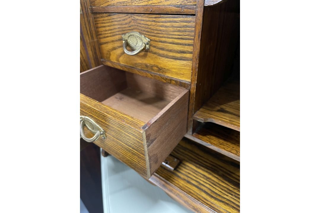 20th cent. Oak smokers companion glazed door, fitted interior of three drawers, pipe rack, storage - Image 4 of 7