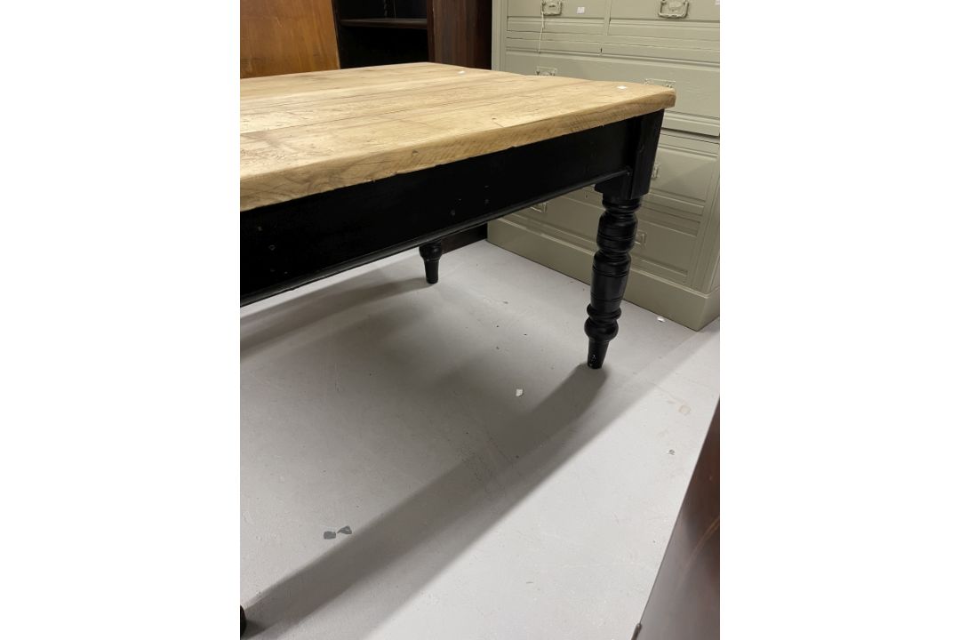 Edwardian painted oak table base with later top and small drawer. 46½ins. x 34ins. x 29ins. - Image 4 of 6