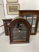 Early 19th cent. Small astragal glazed mahogany corner cupboard. 22ins. x 17¾ins. Oak corner