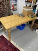20th cent. Pine dining table on turned legs. 60ins. x 33ins. x 30ins.