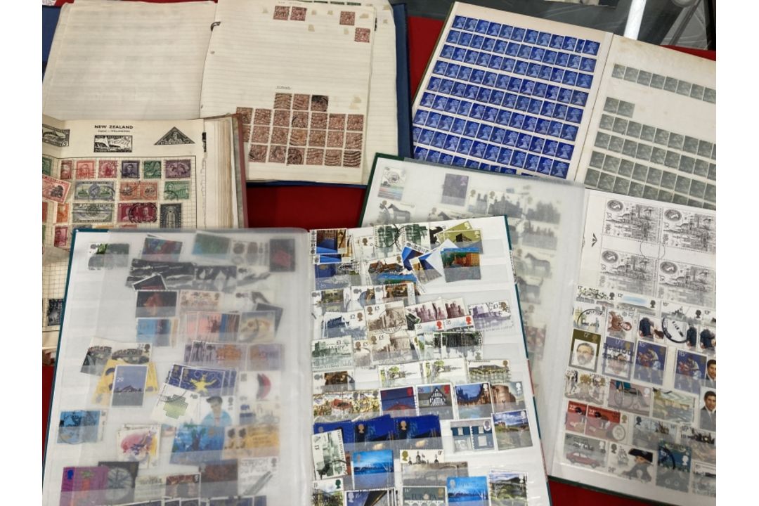 Stamps: A very nice early 20th cent. schoolchild collection in a Swiftsure album, plus a looseleaf - Image 2 of 5