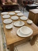 20th cent. Ceramics: Royal Doulton Fairfax, dinner plates x 2, dessert plates x 8, side plates x