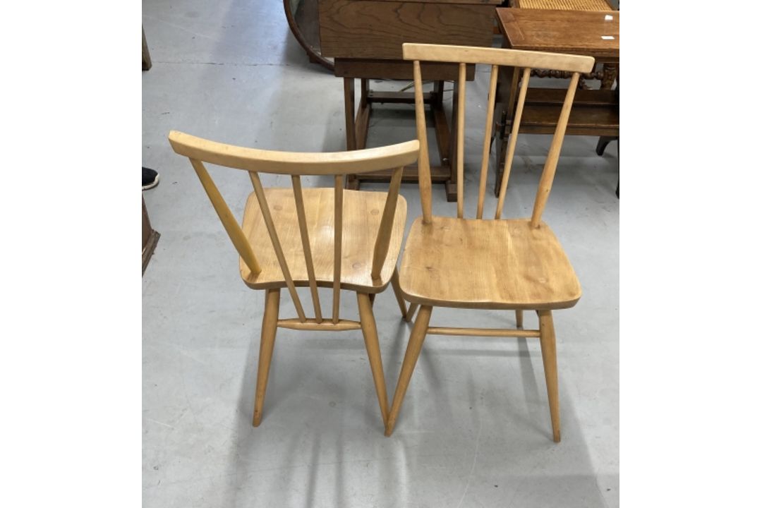 Mid 20th cent. Ercol ash oval drop leaf table and four model 391 stick back chairs with sticks - Image 2 of 3
