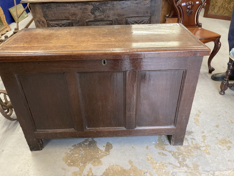 18th cent. Oak three panel coffer with candle box. 42ins. x 27½ins. x 18ins.