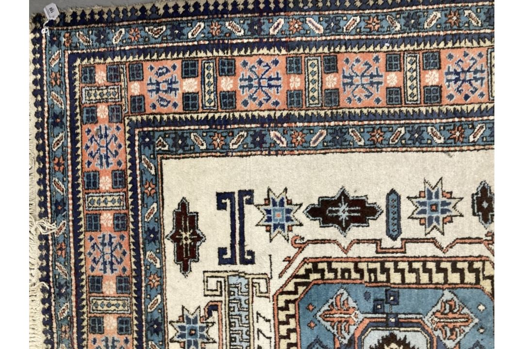 Carpets & Rugs: 19th cent. Caucasian carpet possibly Kazak. Ivory ground with three rectangular - Image 3 of 3