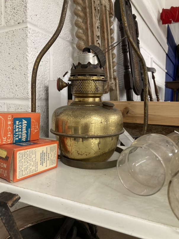 19th cent. Metalware: Copper pot with cast iron lid and handle, scuttle, copper kettle, a pair of - Image 3 of 7
