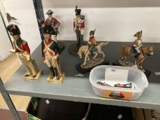 20th cent. Military figures in 18th/19th cent. costume, D.L.I. Queen's Lancers Reg (height 9ins),