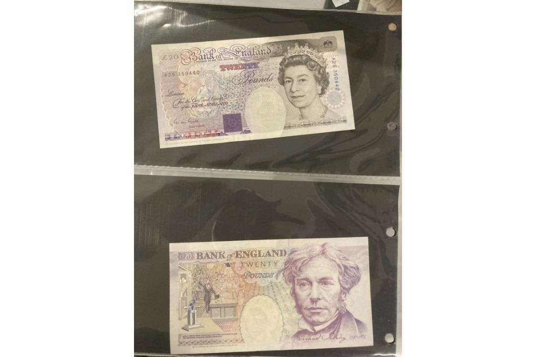 Numismatics: banknotes GB £20 notes. Page, Gill and Kentfield. William Shakespeare and Michael - Image 2 of 2