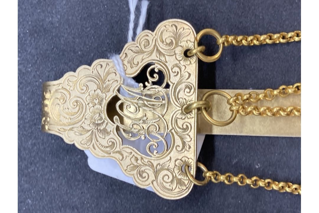Corkscrews/Wine Collectibles: Silver, gilt and gold Chatelaine, the gold section tests 18ct. gold - Image 6 of 9