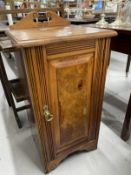 Early 20th cent. Furniture/Militaria: WWI era folding oak cake stand with label attached stating '