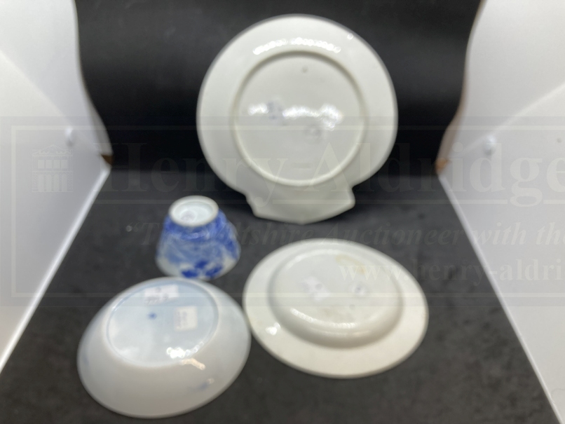 Ceramics: Early 19th cent. Wedgwood pearlware dishes one shaped like a scallop shell with pink - Image 5 of 5