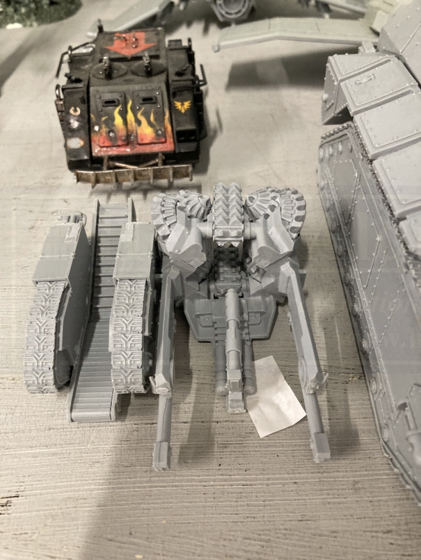 Toys & Games: Warhammer Fantasy Wargames, collection of assembled Space Marine vehicles including - Image 2 of 6