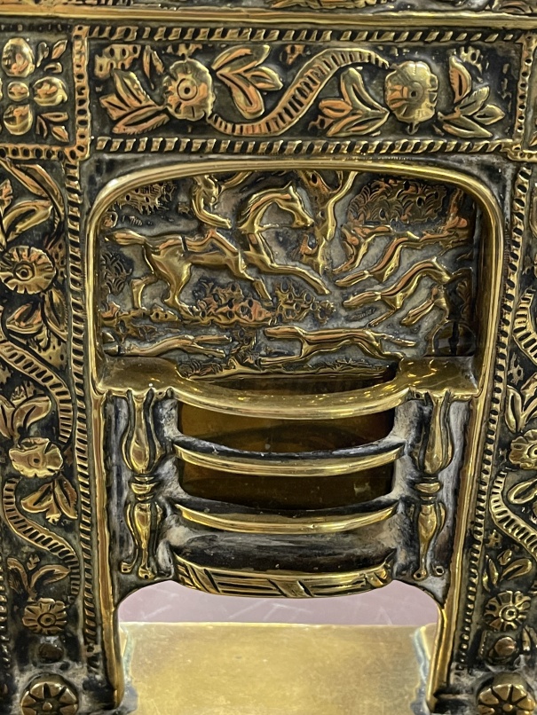 19th cent. Brass miniature fireplace, probably a travelling salesman's or an apprentice piece, the - Image 2 of 3
