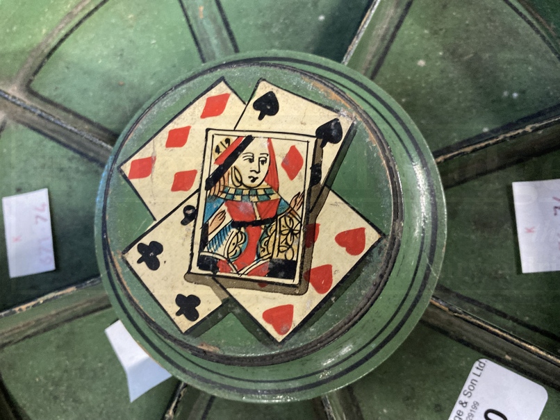 Early 19th cent. Chinese export Pope Joan card game staking board, the border embellished with - Image 2 of 3